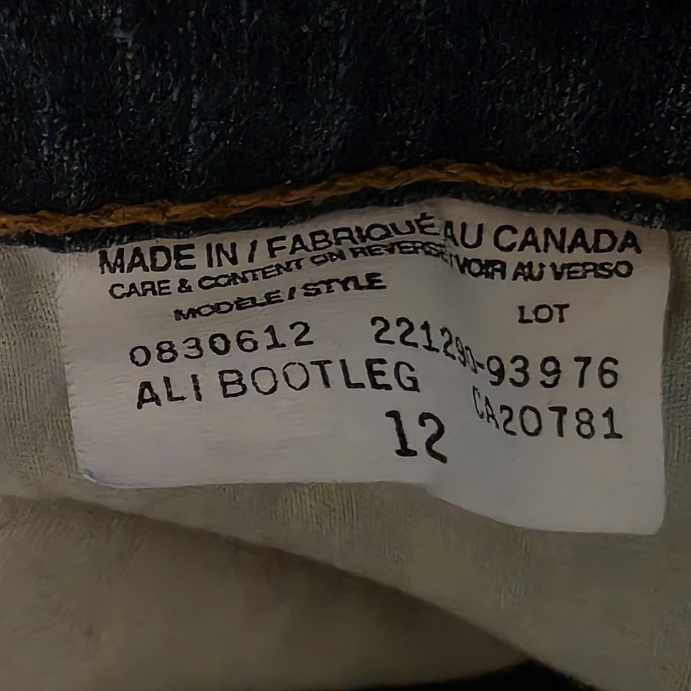 Vintage Tommy Hilfiger Bootcut Jeans Womens 12 M (W32) Made in Canada Mid Rise - Picture 7 of 12